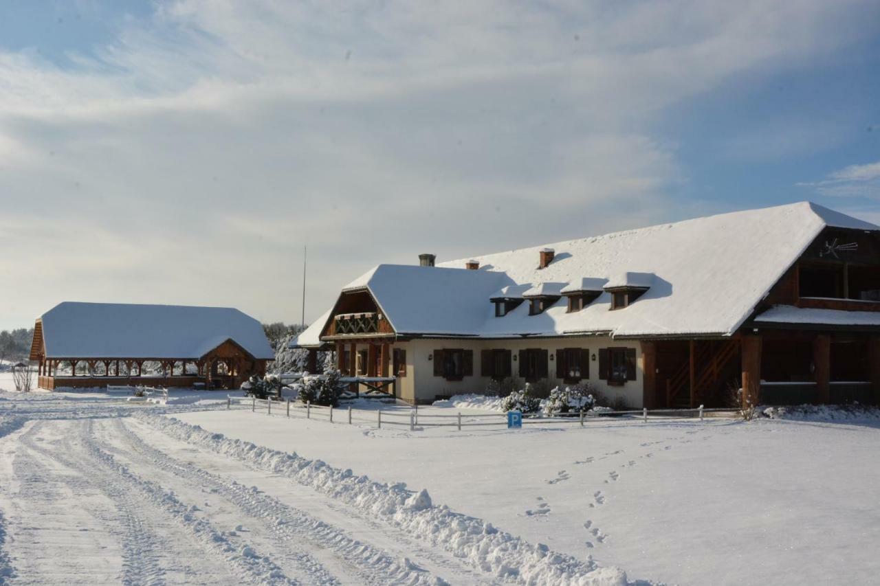 Dworek Pod Wiecha Kaweczyn  Exterior foto